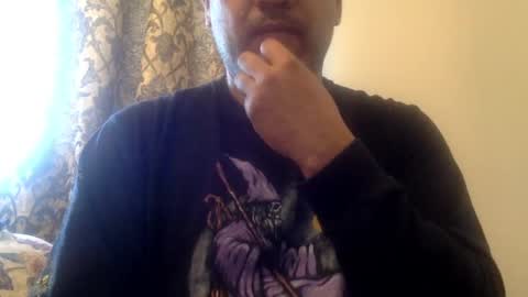 Snapshot of smoothstrik3r chatting on 12.19.24 smoothstrik3r online show from 12.19.24