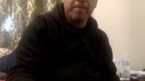 Snapshot of smoothstrik3r chatting on 12.24.24 smoothstrik3r online show from 12.24.24