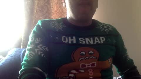 Snapshot of smoothstrik3r chatting on 12.24.24 smoothstrik3r online show from 12.24.24