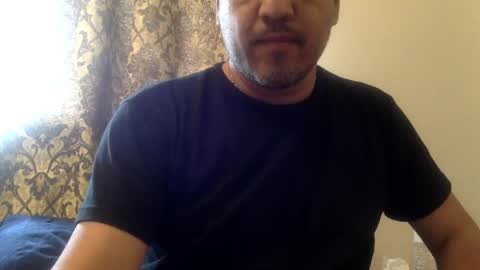 Snapshot of smoothstrik3r chatting on 01.08.25 smoothstrik3r online show from 01.08.25