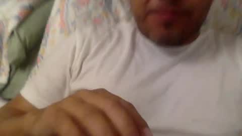 Snapshot of smoothstrik3r chatting on 01.10.25 smoothstrik3r online show from 01.10.25