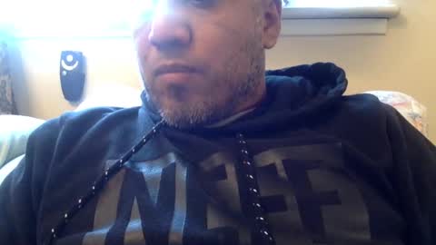 Snapshot of smoothstrik3r chatting on 01.17.25 smoothstrik3r online show from 01.17.25