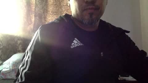 Snapshot of smoothstrik3r chatting on 01.30.25 smoothstrik3r online show from 01.30.25