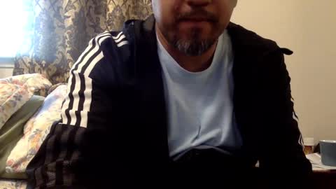 Snapshot of smoothstrik3r chatting on 01.31.25 smoothstrik3r online show from 01.31.25