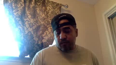 Snapshot of smoothstrik3r chatting on 09.24.25 smoothstrik3r online show from 09.24.25