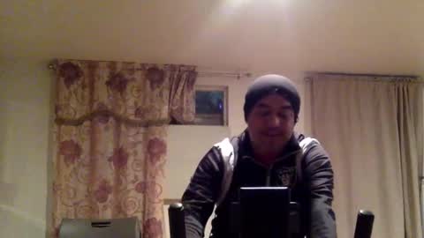 Snapshot of smoothstrik3r chatting on 10.07.25 smoothstrik3r online show from 10.07.25