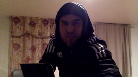 Snapshot of smoothstrik3r chatting on 10.13.25 smoothstrik3r online show from 10.13.25