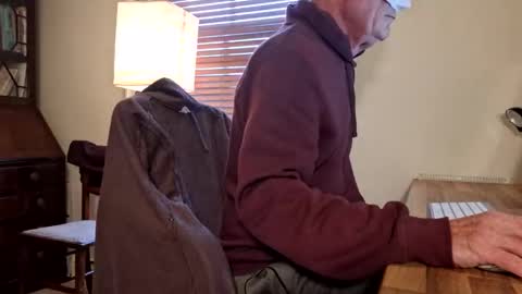 Snapshot of snooty05 chatting on 01.19.25 Snooty online show from 01.19.25