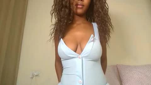 Snapshot of snowfox254 chatting on 09.15.25 snowfox254 online show from 09.15.25