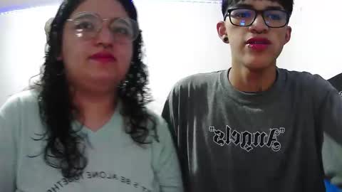 soffje00 online show from 10.15.25