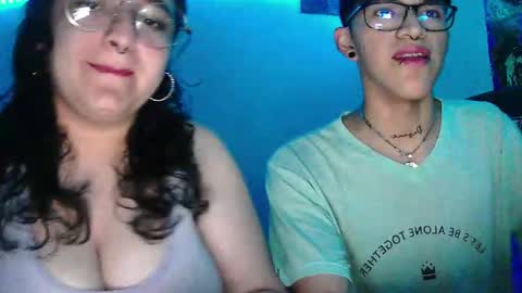 soffje00 online show from 10.17.25