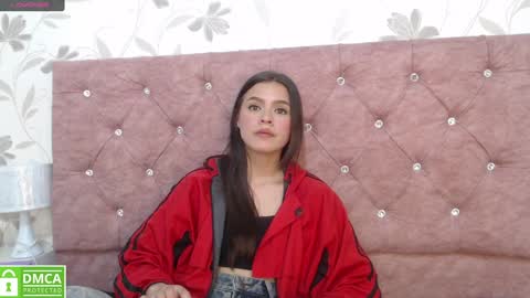 Snapshot of sofia_claark chatting on 01.22.25 Sofi online show from 01.22.25
