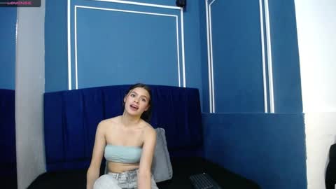 Snapshot of sofia_claark chatting on 02.04.25 Sofi online show from 02.04.25