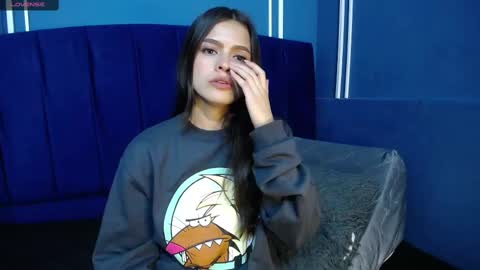 Snapshot of sofia_claark chatting on 02.10.25 Sofi online show from 02.10.25