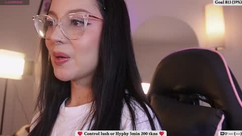 Snapshot of sofia_dream7 chatting on 09.09.25 Sofi online show from 09.09.25