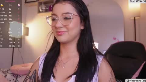 Snapshot of sofia_dream7 chatting on 09.16.25 Sofi online show from 09.16.25