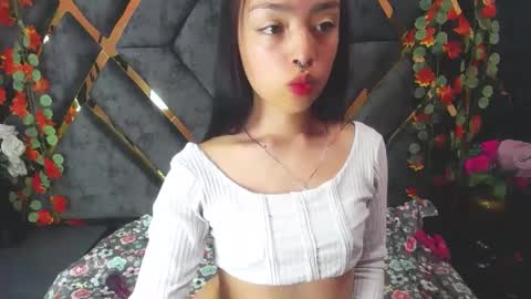 Snapshot of sofia_mirandaa chatting on 02.11.25 sofia miranda online show from 02.11.25