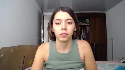 Snapshot of sofiahenao2 chatting on 10.19.25 sofiahenao2 online show from 10.19.25