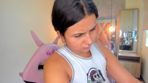 Snapshot of sofii_miller_ chatting on 12.28.24 online show from 12.28.24