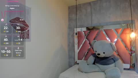 Snapshot of sofii_miller_ chatting on 02.02.25 online show from 02.02.25