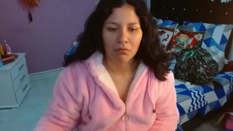 Snapshot of soniafuckboobs chatting on 12.21.24 soniafuckboobs online show from 12.21.24