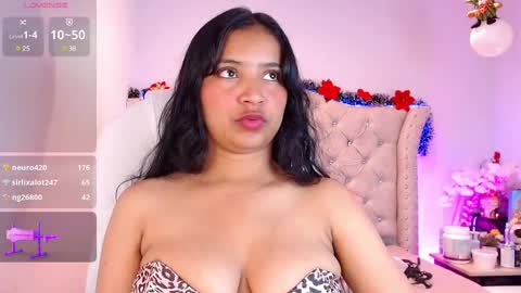 Shophi online show from 12.20.24