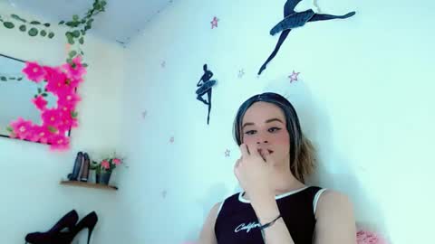 sophie_miaa online show from 01.15.25