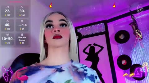 sophie_miaa online show from 10.14.25