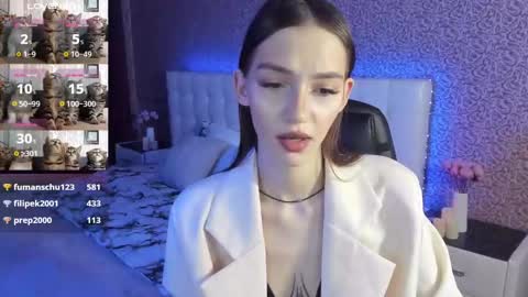 Sophie online show from 01.30.25
