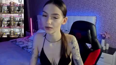 Sophie online show from 02.20.25