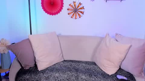 Snapshot of soulmate_aura chatting on 09.21.25 Soul Aura online show from 09.21.25