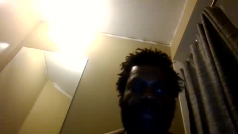 Snapshot of source1012 chatting on 11.13.25 source1012 online show from 11.13.25