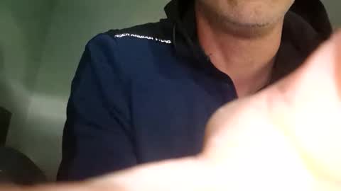 Snapshot of southboy2410 chatting on 10.12.25 southboy2410 online show from 10.12.25