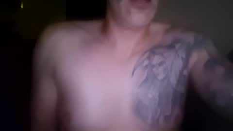 Snapshot of southboy2410 chatting on 10.16.25 southboy2410 online show from 10.16.25