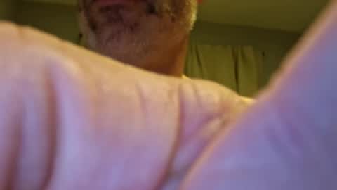 Snapshot of southboy2410 chatting on 11.09.25 southboy2410 online show from 11.09.25