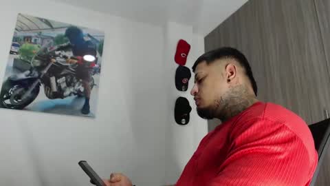 Snapshot of soy_apolo chatting on 09.15.25 soy_apolo online show from 09.15.25