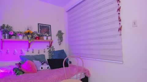 Snapshot of soy_sarah chatting on 02.28.25 Sarah Valentina online show from 02.28.25