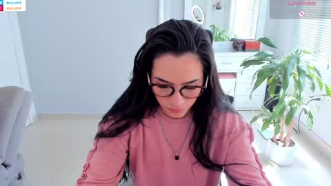 Luisa    online show from 01.12.25