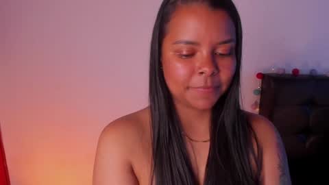 Snapshot of soytucolor chatting on 01.12.25 Paula  add me on snap online show from 01.12.25