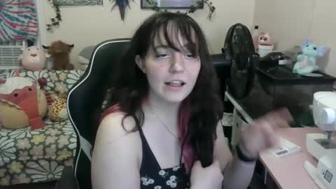 Snapshot of spawnofademon chatting on 12.31.24 spawnofademon online show from 12.31.24