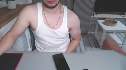 Snapshot of spb78 chatting on 12.01.24 Art online show from 12.01.24