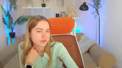 spicy_lexi online show from 09.27.25