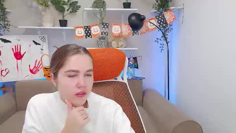 spicy_lexi online show from 10.17.25