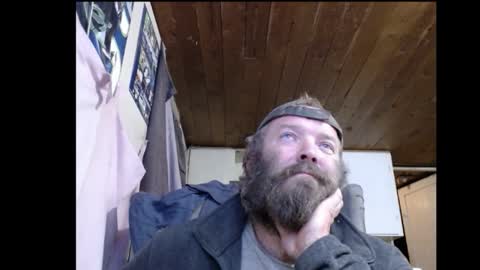 Snapshot of squegly chatting on 10.16.25 Bryan online show from 10.16.25