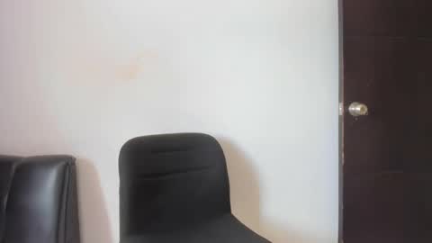 Snapshot of squirttati33 chatting on 09.10.25 Tati online show from 09.10.25