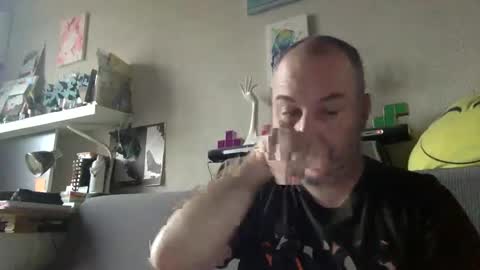 Snapshot of srekos38 chatting on 12.23.24 srekos38 online show from 12.23.24