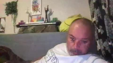 Snapshot of srekos38 chatting on 10.16.25 srekos38 online show from 10.16.25