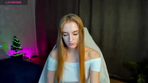 Snapshot of stacy_riiver chatting on 01.10.25 Stacy Mon Tue Wed Thu Fri Sun GMT GMT 3 1000am - 0400pm  online show from 01.10.25