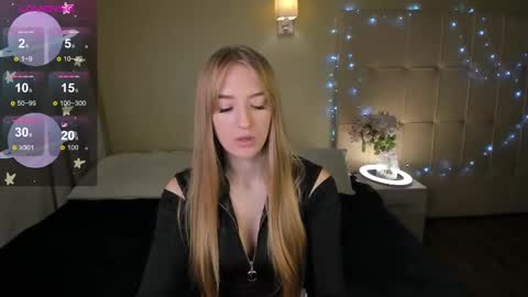 Snapshot of stacy_riiver chatting on 02.09.25 Stacy Mon Tue Wed Thu Fri Sun GMT GMT 3 1000am - 0400pm  online show from 02.09.25