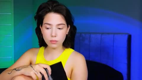 Snapshot of stacygonzales_ chatting on 09.10.25 Bye bye dear See you on December 3st  online show from 09.10.25